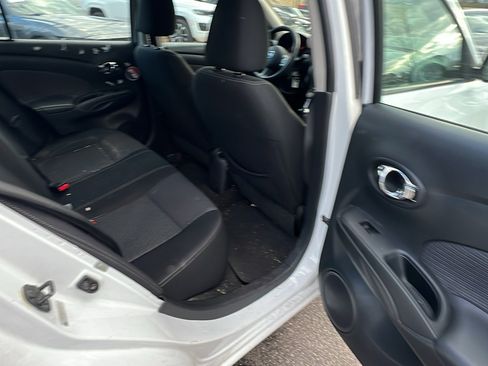 Used 2014 Nissan Versa SV image 21