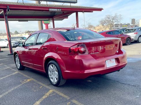 Used 2012 Dodge Avenger SE image 4
