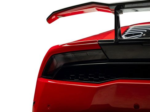Used 2016 Lamborghini Huracan LP 610-4 AWD/4WD image 15