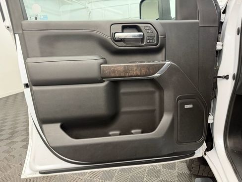Used 2020 GMC Sierra 2500 Denali w/ Denali Ultimate Package AWD/4WD image 19