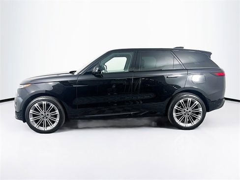 Used 2025 Land Rover Range Rover Sport Dynamic SE image 8