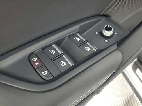 Used 2023 Audi Q5 2.0T Premium Plus w/ Premium Plus Package image 20