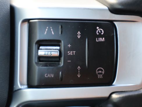 Certified 2023 Land Rover Discovery S R-Dynamic AWD/4WD image 17