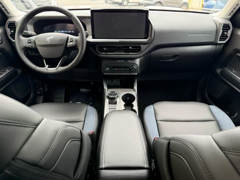 New 2025 Ford Bronco Sport Outer Banks image 19