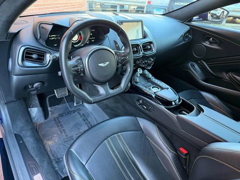 Used 2019 Aston Martin V8 Vantage Coupe image 20