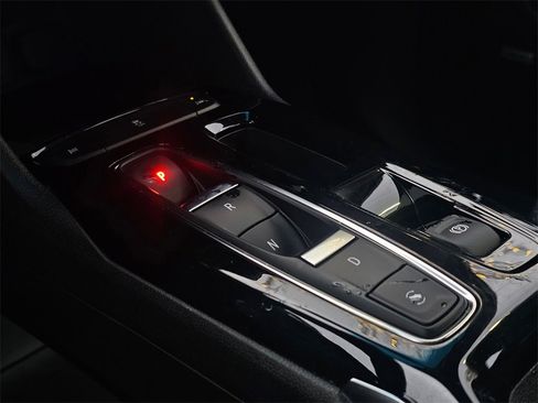 Used 2023 Chevrolet Bolt LT w/ Infotainment Package image 38