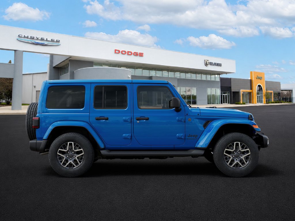 New 2026 Jeep Wrangler Unlimited Sahara AWD/4WD image 22