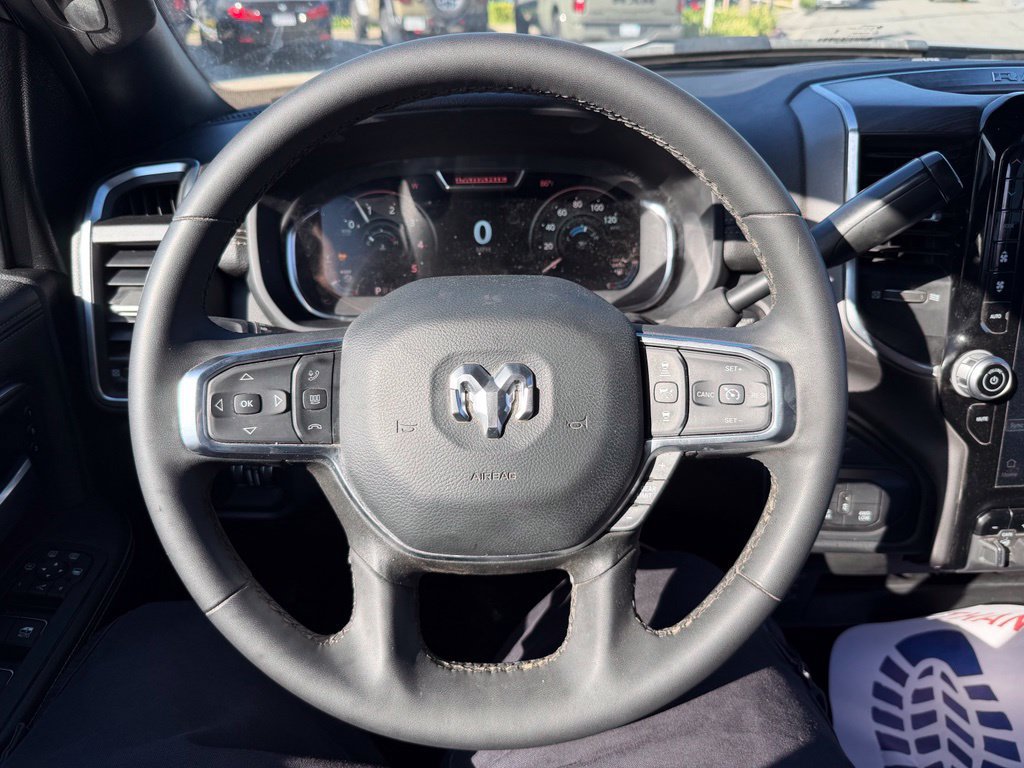 Used 2026 RAM 2500 Laramie AWD/4WD image 7