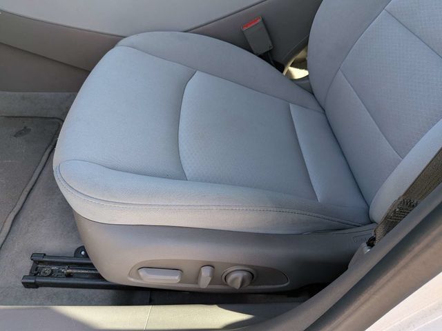 Used 2025 Chevrolet Malibu LT FWD image 21