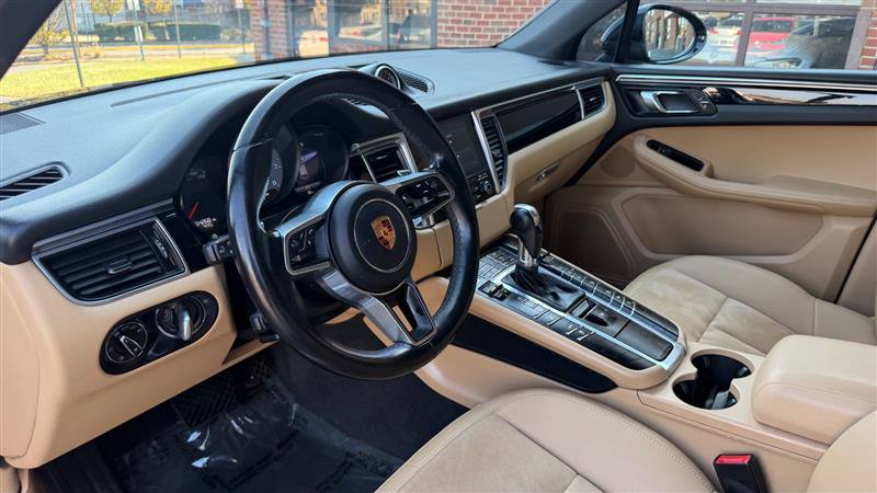 Used 2018 Porsche Macan S AWD/4WD image 26