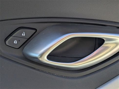 Used 2023 Chevrolet Camaro LT image 27
