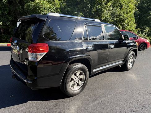 Used 2013 Toyota 4Runner SR5 w/ Convenience Pkg RWD image 5