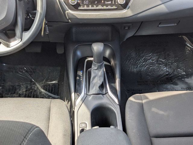 Used 2024 Toyota Corolla LE FWD image 17
