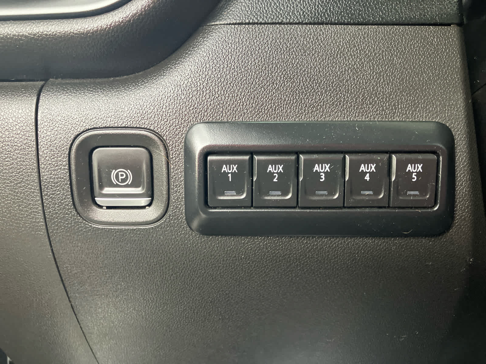 Used 2022 Chevrolet Silverado 2500 W/T w/ WT Fleet Convenience Package AWD/4WD image 15