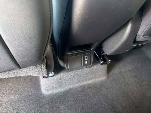 Used 2023 Buick Encore GX Select w/ Sport Touring Package FWD image 16