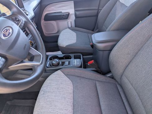 Certified 2022 Ford Maverick XLT w/ Equipment Group 300A Standard image 17