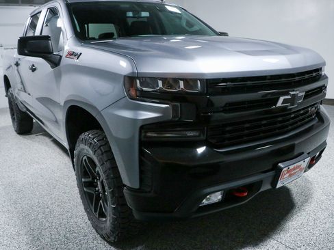 Used 2020 Chevrolet Silverado 1500 LT Trail Boss AWD/4WD image 5