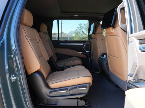 New 2026 Cadillac Escalade ESV Luxury w/ Touring Package image 25