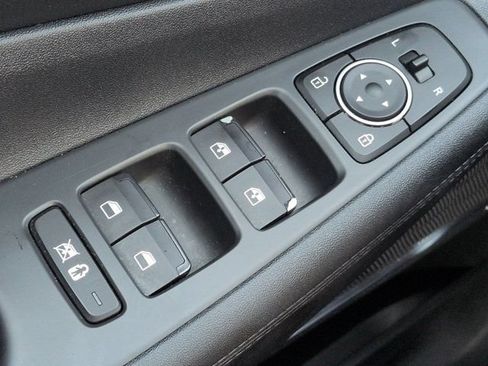 Used 2019 Hyundai Santa Fe SEL FWD image 23