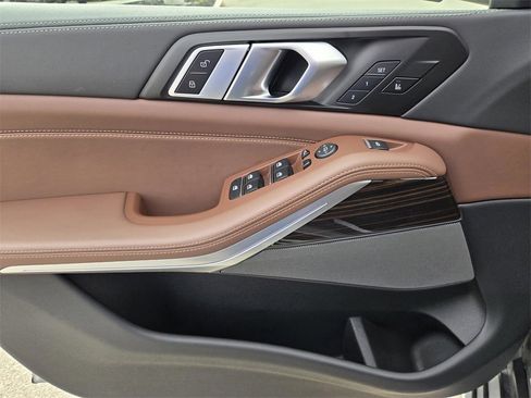 Used 2025 BMW X5 xDrive40i image 17