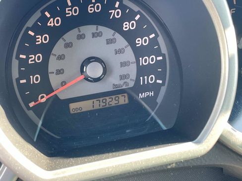 Used 2004 Toyota 4Runner SR5 RWD image 13
