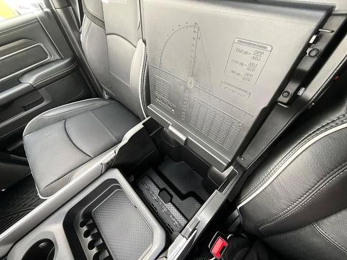 New 2026 RAM 3500 Laramie AWD/4WD image 31