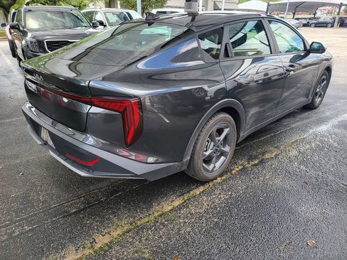 Used 2025 Kia K4 LXS FWD image 8