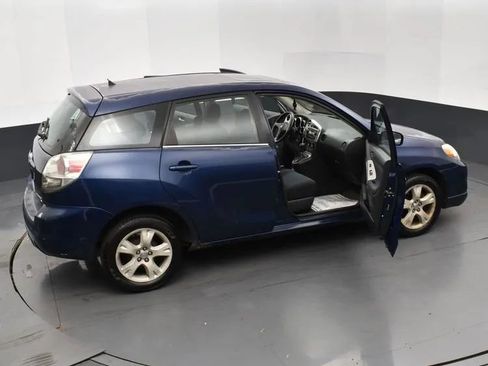 Used 2005 Toyota Matrix XR w/ Extra Value Pkg 2 image 6