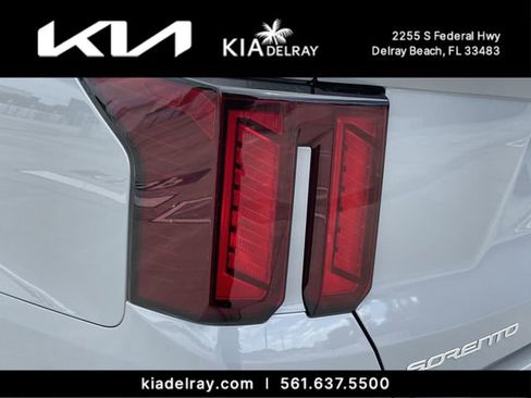 New 2026 Kia Sorento S image 7
