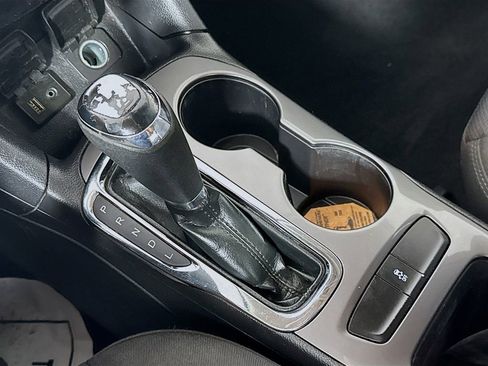 Used 2018 Chevrolet Cruze LT image 19