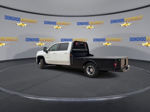 New 2026 Chevrolet Silverado 3500 LT w/ Convenience Package image 6