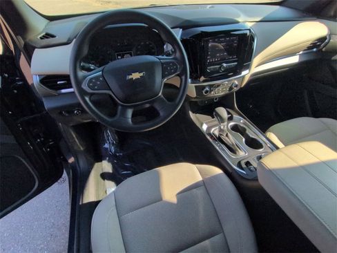 Certified 2023 Chevrolet Traverse LS image 10