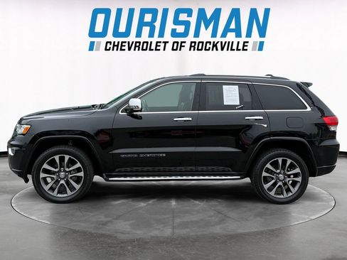 Used 2018 Jeep Grand Cherokee Overland image 3