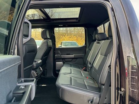 Used 2025 Ford F150 Lariat image 22