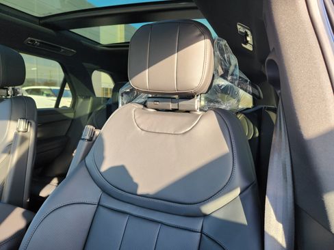 New 2026 Land Rover Range Rover Sport SE AWD/4WD image 9