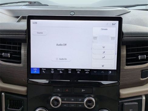 Used 2024 Ford Expedition Max Limited image 22