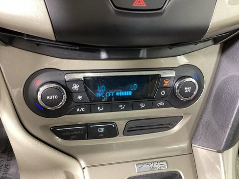 Used 2012 Ford Focus SEL FWD image 25