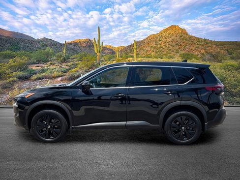 Used 2021 Nissan Rogue SV AWD/4WD image 7
