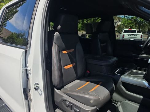 Used 2019 GMC Sierra 1500 AT4 w/ AT4 Premium Package AWD/4WD image 24