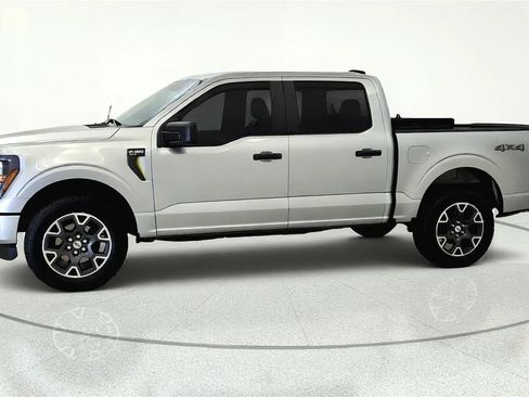 Used 2024 Ford F150 STX AWD/4WD image 3
