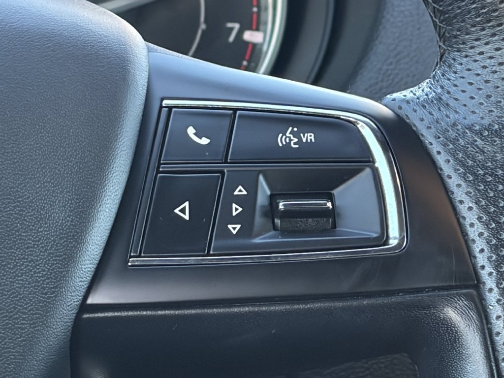 Used 2023 Maserati Levante GT AWD/4WD image 21