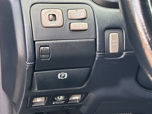 Used 2005 Lexus LS 430 RWD image 27