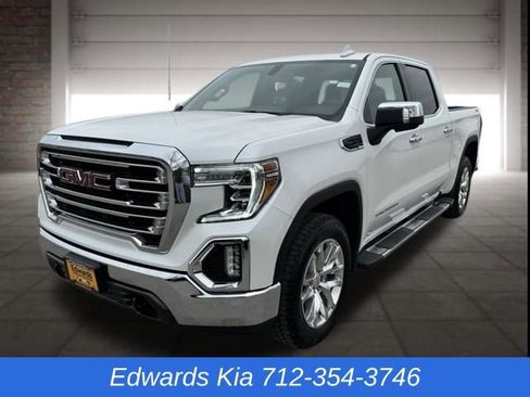 Used 2021 GMC Sierra 1500 SLT w/ X31 Off-Road Package image 8