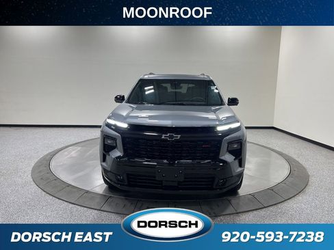 Used 2024 Chevrolet Traverse RS w/ LPO, Floor Liner Package FWD image 2
