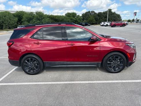 Used 2022 Chevrolet Equinox RS FWD image 6