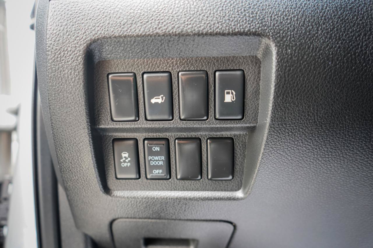 Used 2014 Nissan Murano SV w/ Value Package FWD image 14