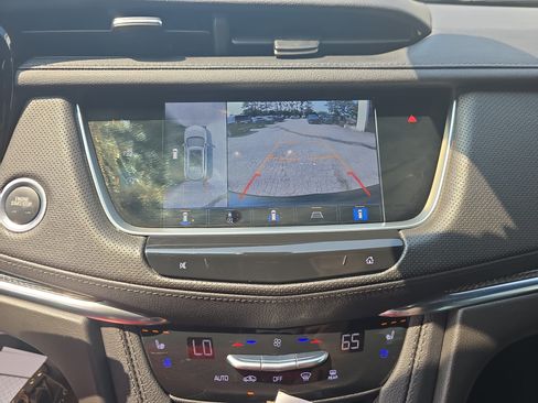 Certified 2023 Cadillac XT5 Sportv w/ Technology Package AWD/4WD image 25