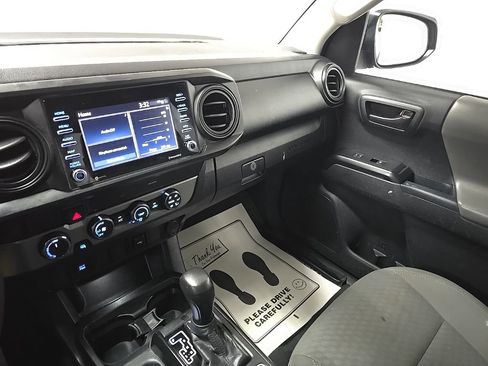 Used 2020 Toyota Tacoma SR w/ SX Package image 25
