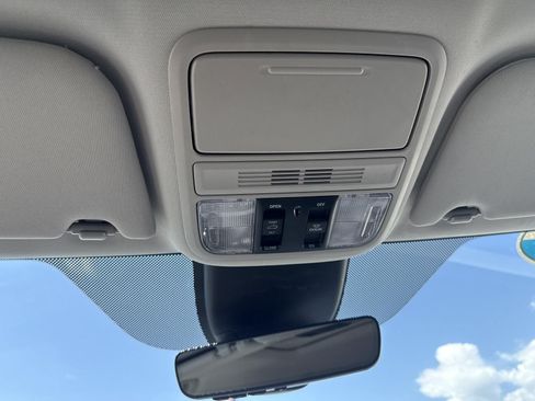 Certified 2025 Honda Odyssey EX-L image 36