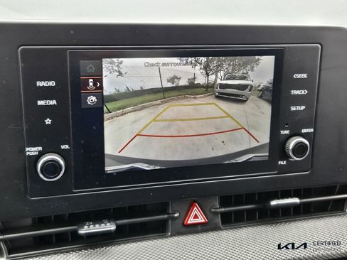 Certified 2025 Kia Sportage LX image 23